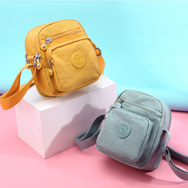 Waterproof Nylon Fabric Shoulder Messenger Bag