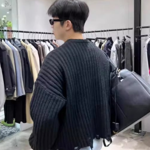 Broken Hole Short Black Round Neck Sweater