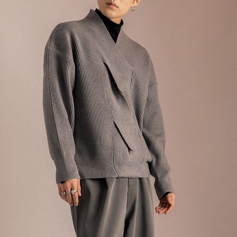 Japanese-style V-neck Sweater For Men Niche And Design-focused